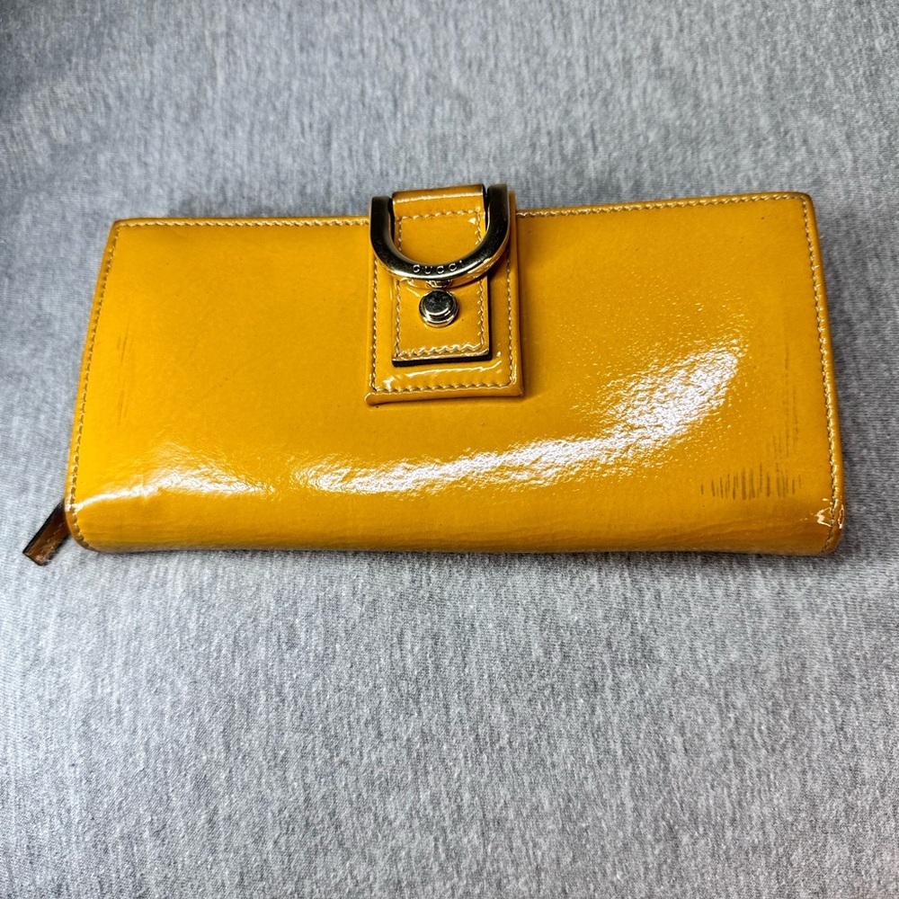 GUCCI VINTAGE BIFOLD WALLET